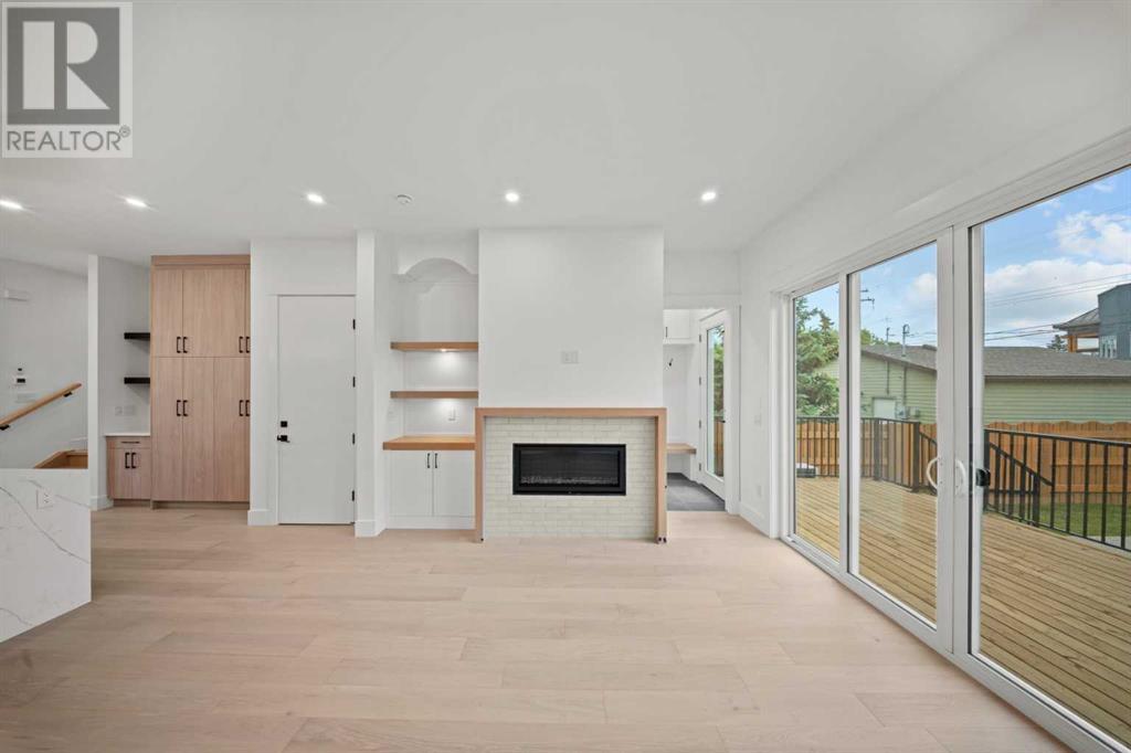 Single Family House for Sale in   Avenue NW West Hillhurst Calgary 