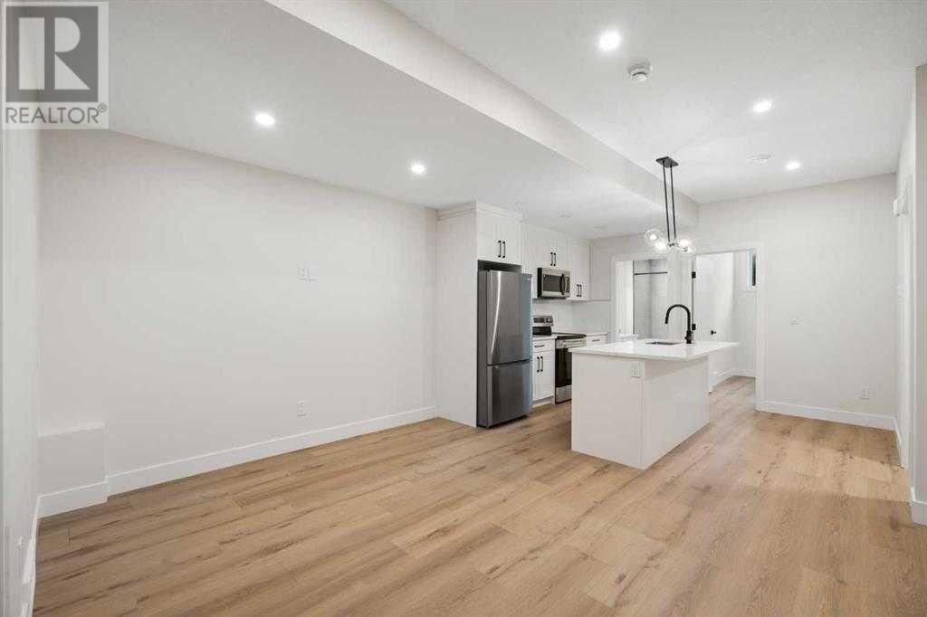 Single Family House for Sale in   Avenue NW West Hillhurst Calgary 