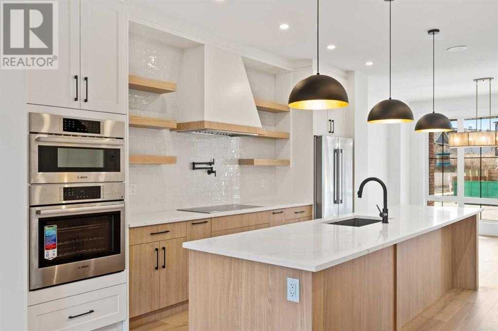 Single Family House for Sale in   Avenue NW West Hillhurst Calgary 