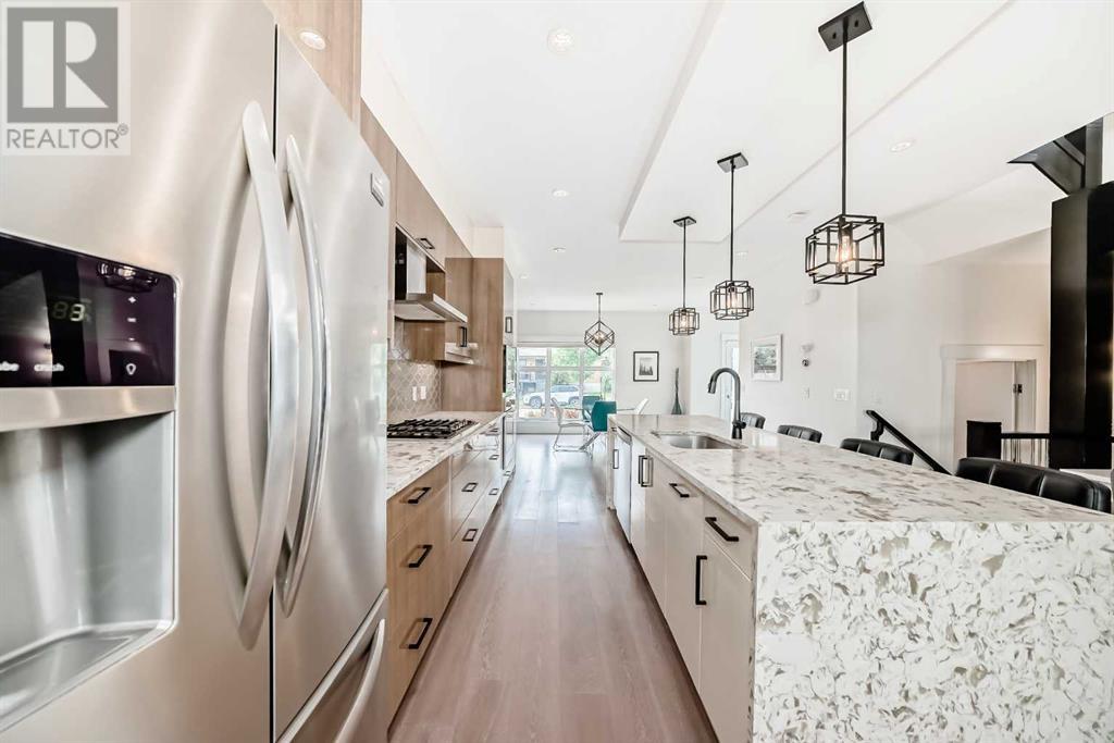 Single Family House for Sale in   Avenue NE Tuxedo Park Calgary 