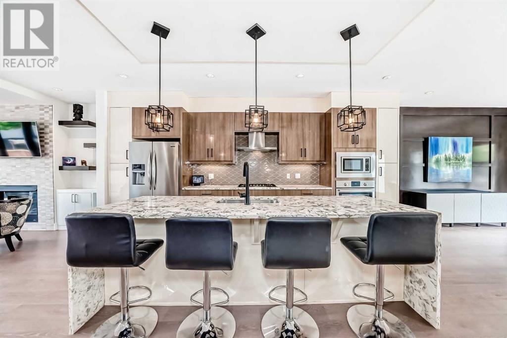 Single Family House for Sale in   Avenue NE Tuxedo Park Calgary 