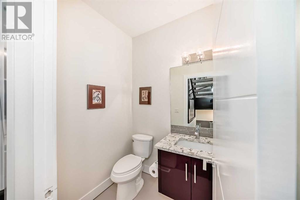 Single Family House for Sale in   Avenue NE Tuxedo Park Calgary 