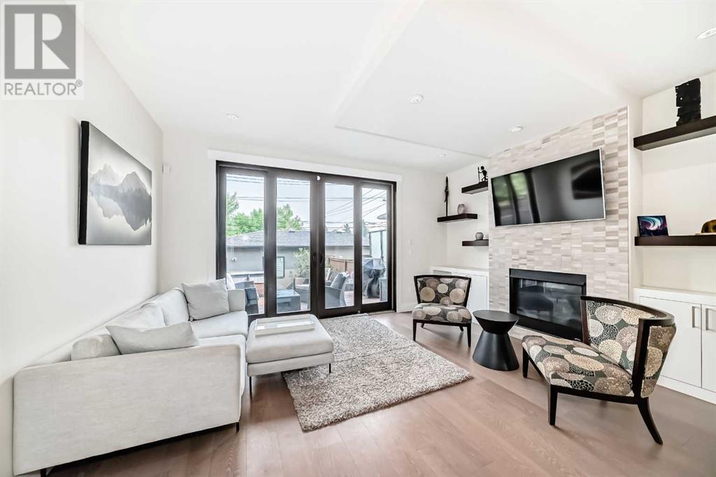Single Family House for Sale in   Avenue NE Tuxedo Park Calgary 