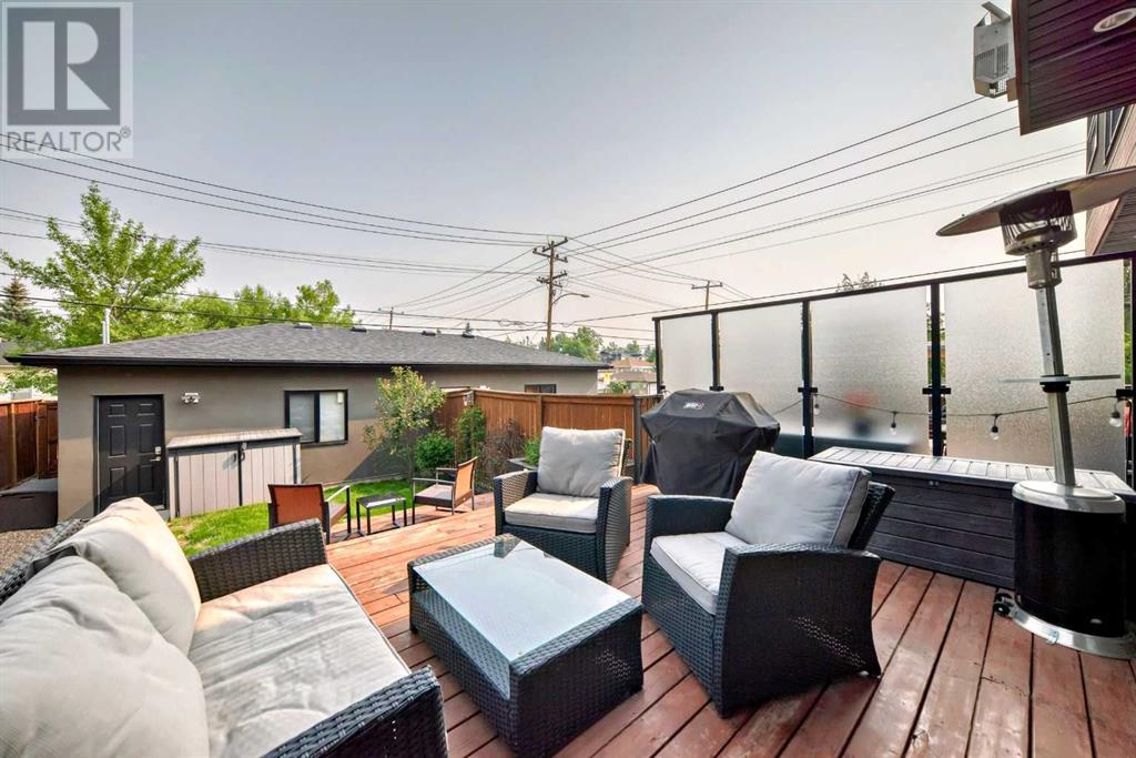 Single Family House for Sale in   Avenue NE Tuxedo Park Calgary 