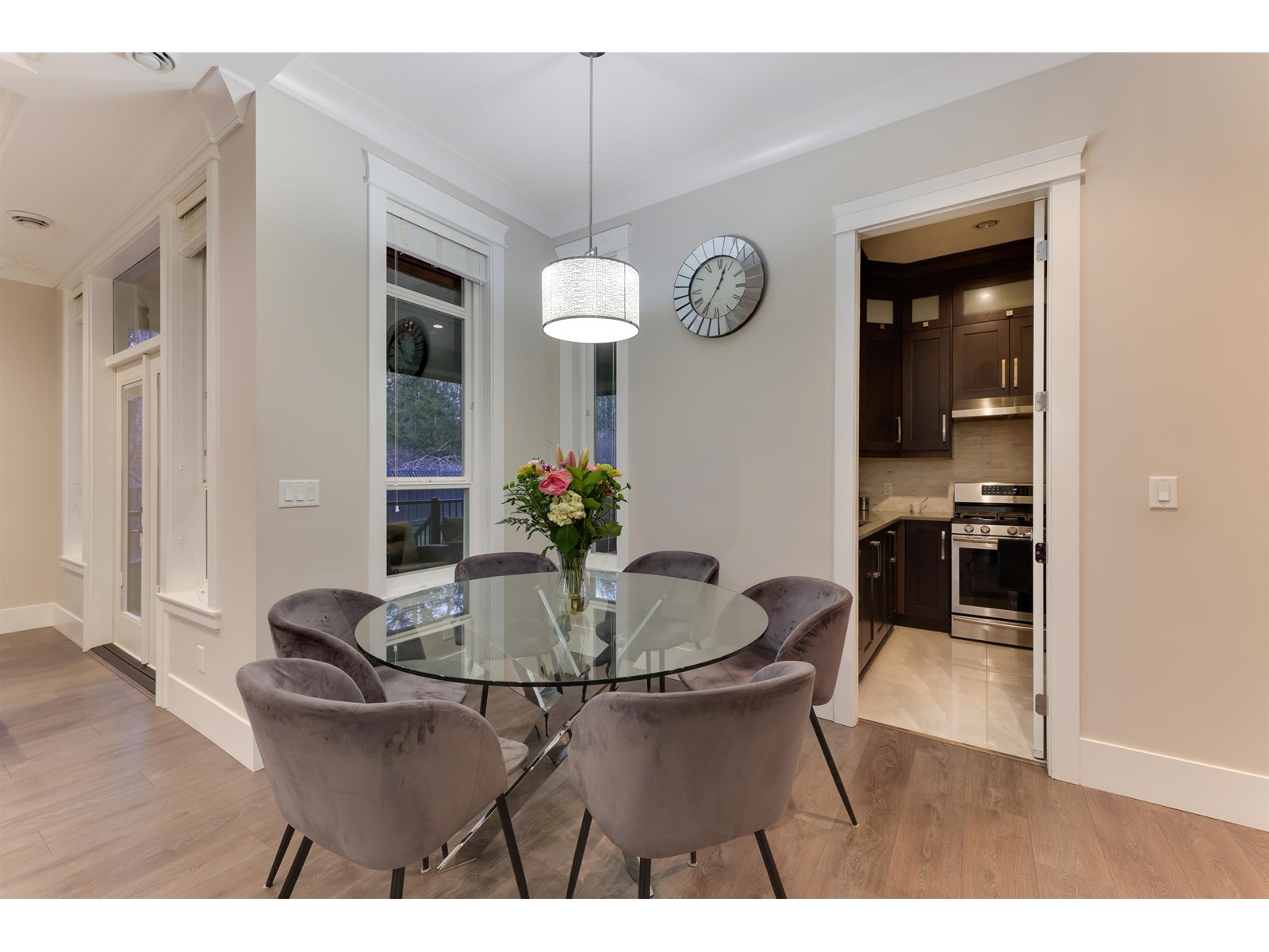 Photo 10 of 15661 76 A Avenue, Surrey BC