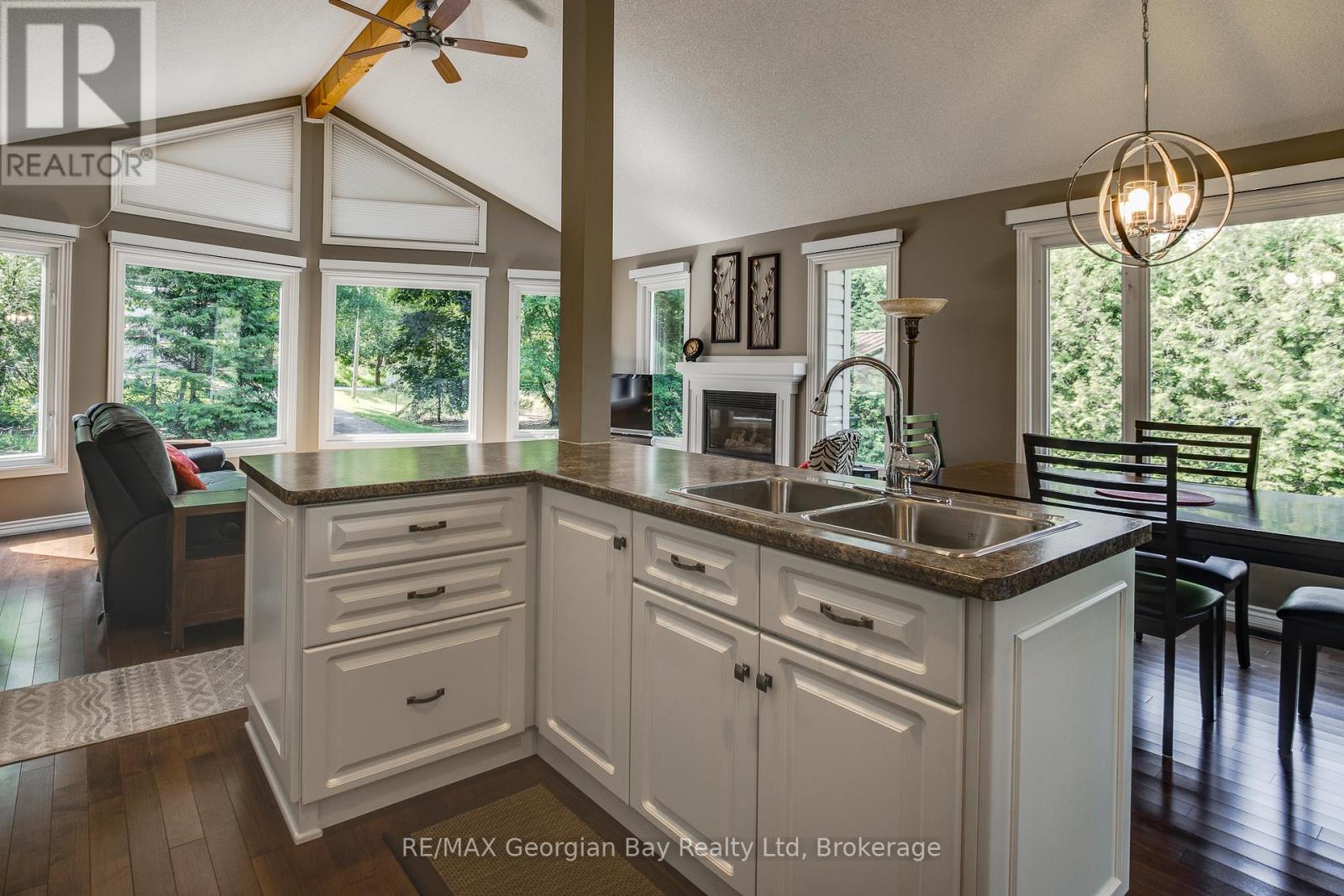 Photo 12 of 166 Albin Road, Tay ON
