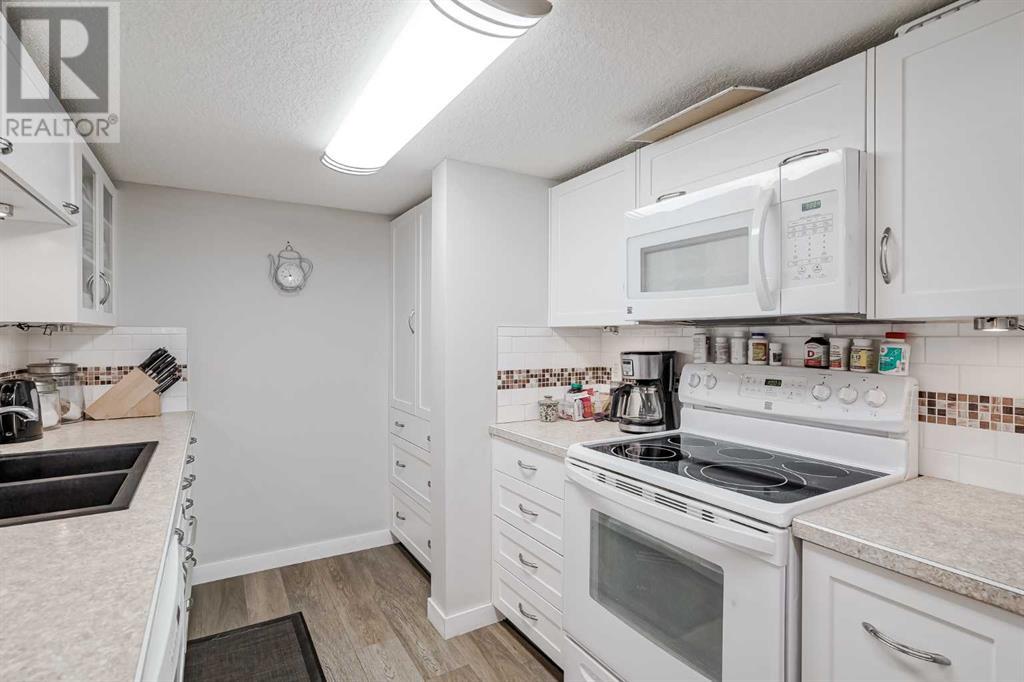 Single Family House Bungalow for Sale in  Whitefield Close NE Whitehorn Calgary 