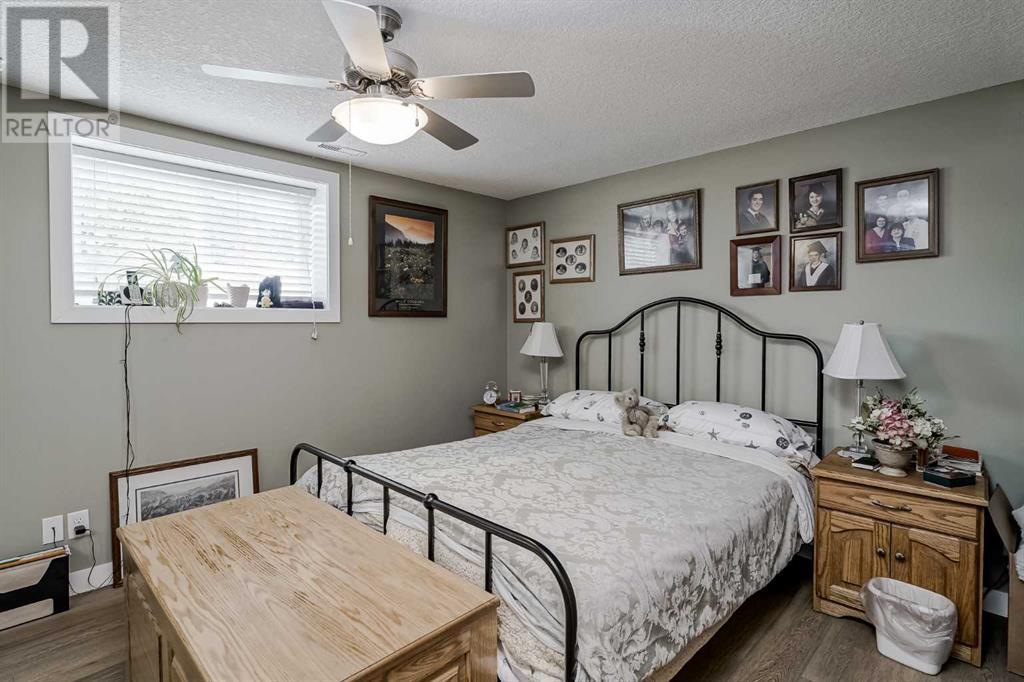 Single Family House Bungalow for Sale in  Whitefield Close NE Whitehorn Calgary 