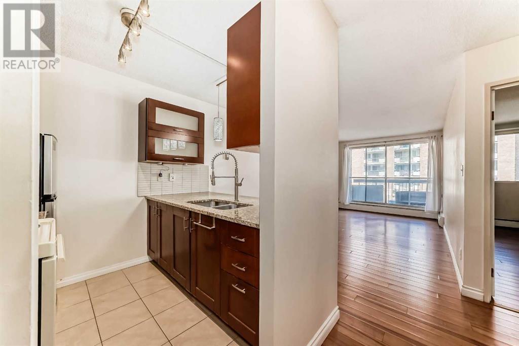 Single Family House for Sale in    Avenue SW Beltline Calgary 