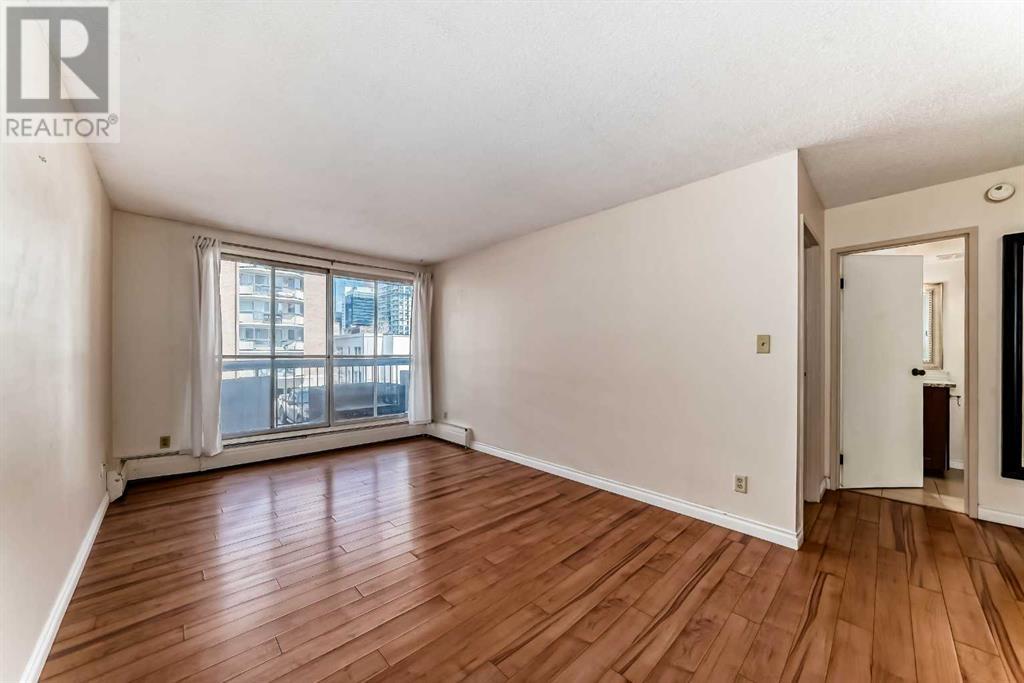 Single Family House for Sale in    Avenue SW Beltline Calgary 
