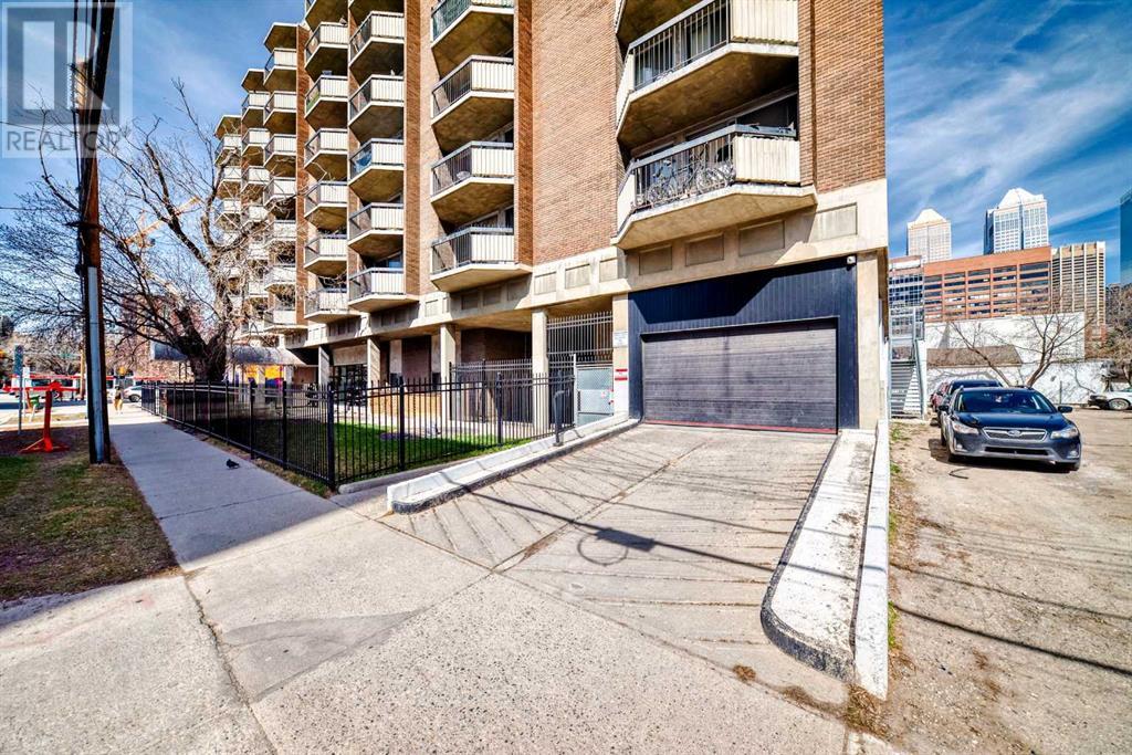 Single Family House for Sale in    Avenue SW Beltline Calgary 