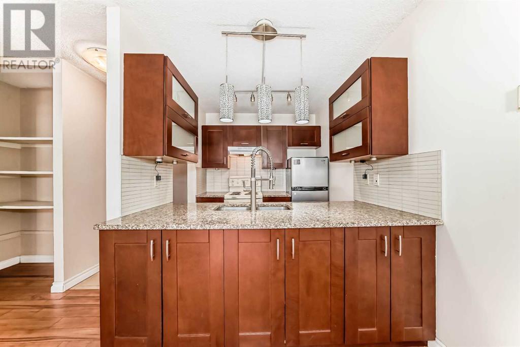 Single Family House for Sale in    Avenue SW Beltline Calgary 