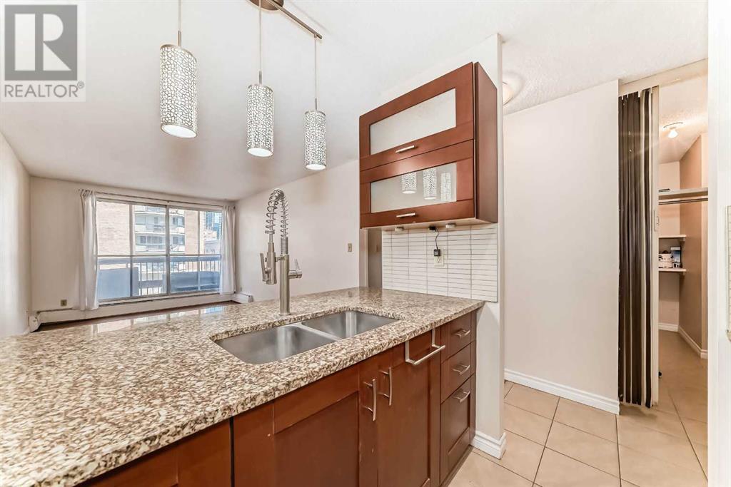 Single Family House for Sale in    Avenue SW Beltline Calgary 
