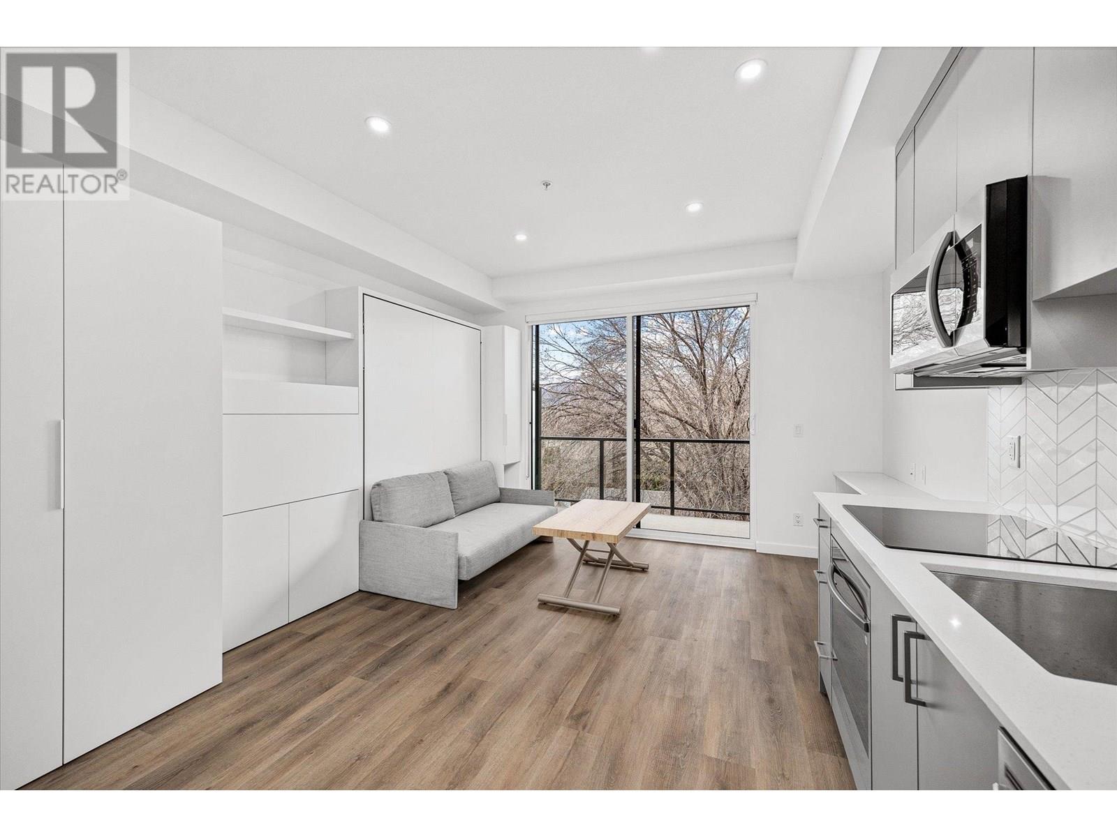 Photo 1 of 1274 Devonshire Avenue Unit 307 Lot 32, Kelowna BC