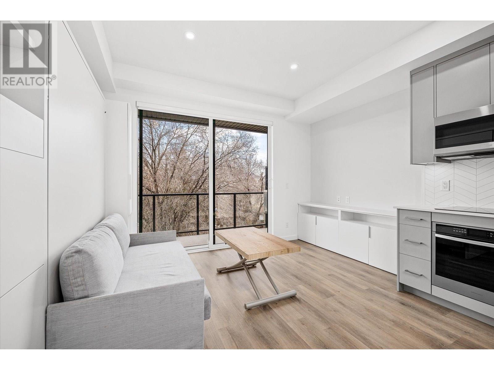 Photo 30 of 1274 Devonshire Avenue Unit 307 Lot 32, Kelowna BC