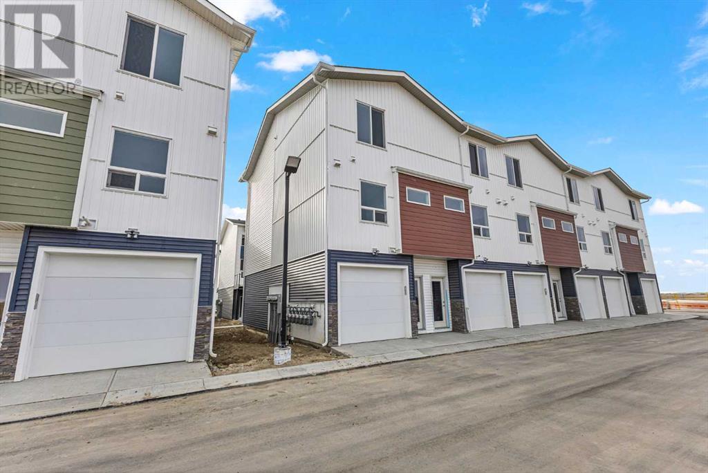 Single Family House for Sale in  Red Sky Villas NE Redstone Calgary 