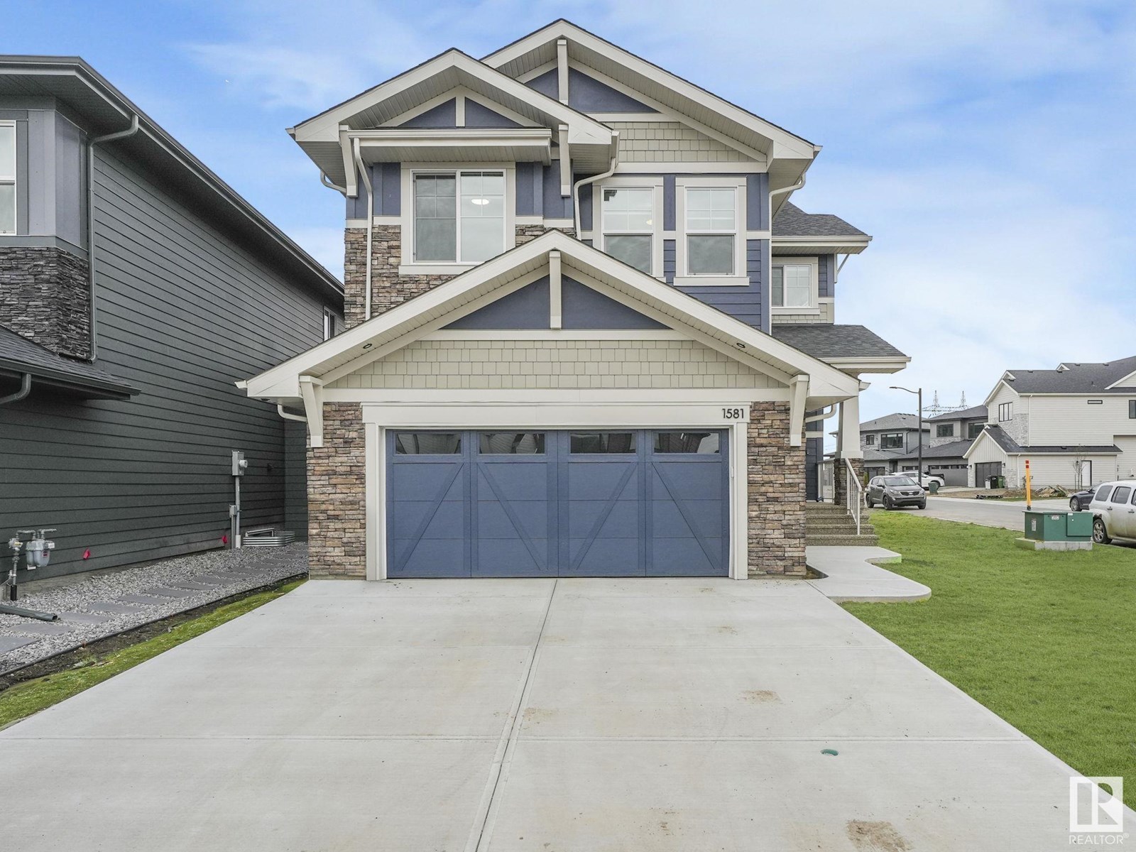 Photo 2 of 1581 Howes Pl Sw, Edmonton AB