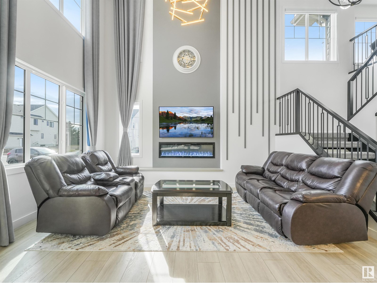 Photo 7 of 1581 Howes Pl Sw, Edmonton AB
