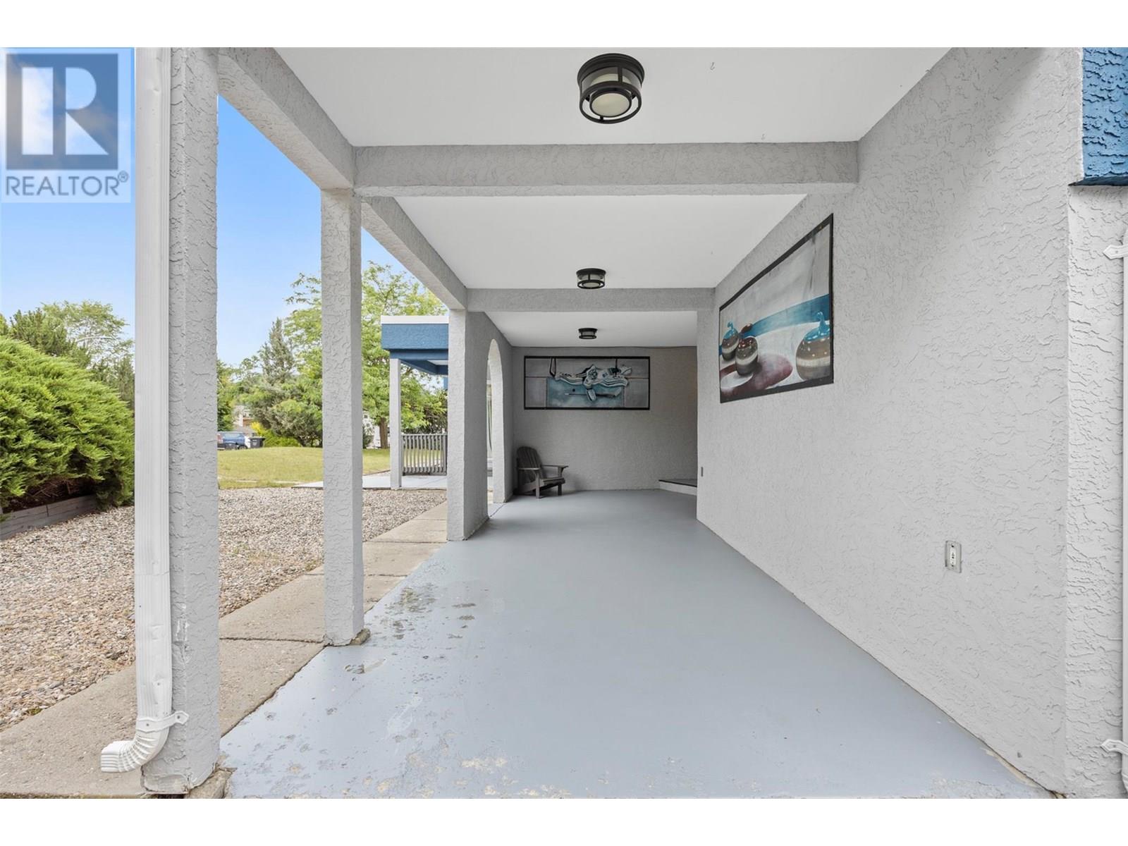  126 Verna Court, Kelowna