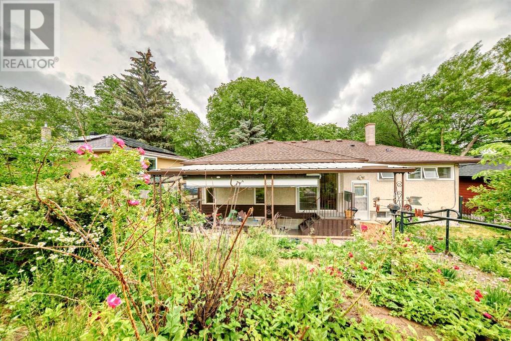 Single Family House Bungalow for Sale in  Rosewood Road NW Rosemont Calgary 
