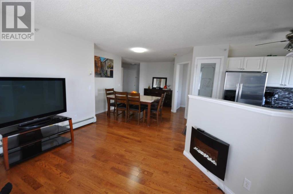 Single Family House for Sale in   Somervale Court SW Somerset Calgary 