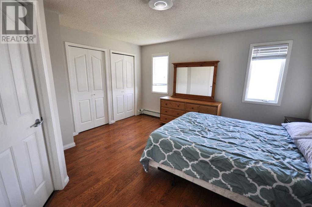 Single Family House for Sale in   Somervale Court SW Somerset Calgary 