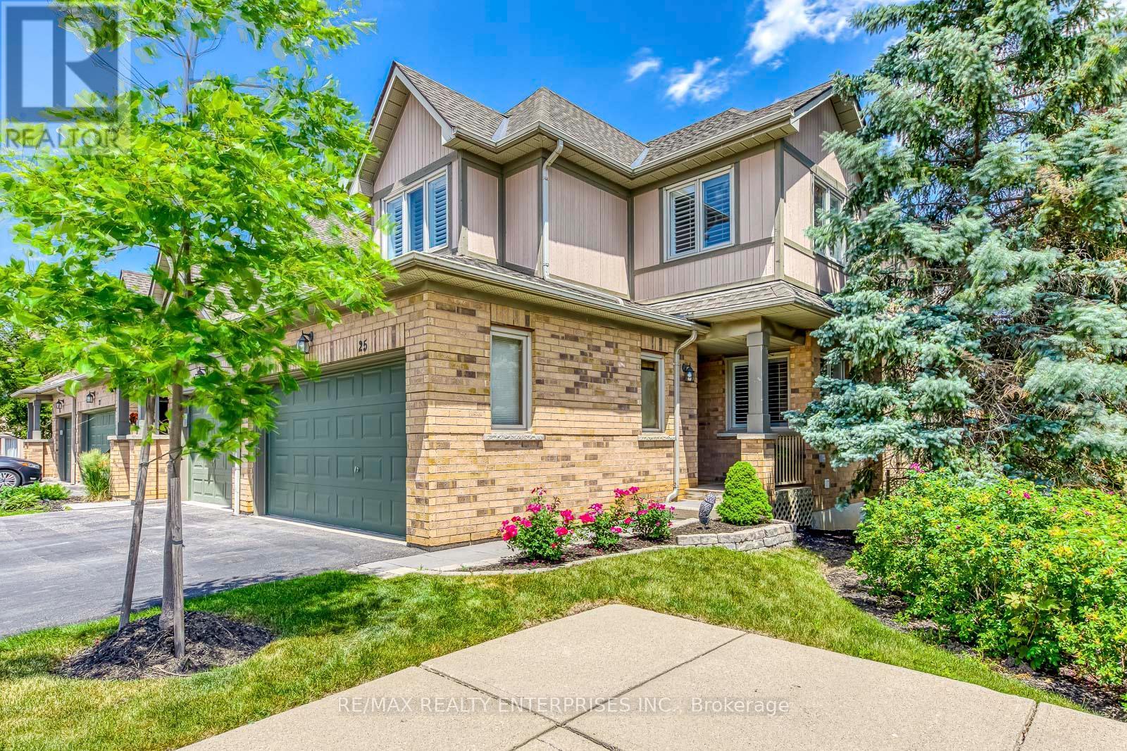 Photo 1 of 25 5658 Glen Erin Drive, Mississauga ON