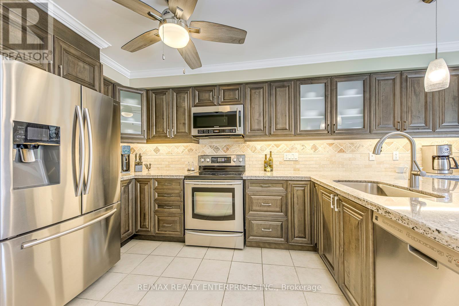 Photo 15 of 25 5658 Glen Erin Drive, Mississauga ON