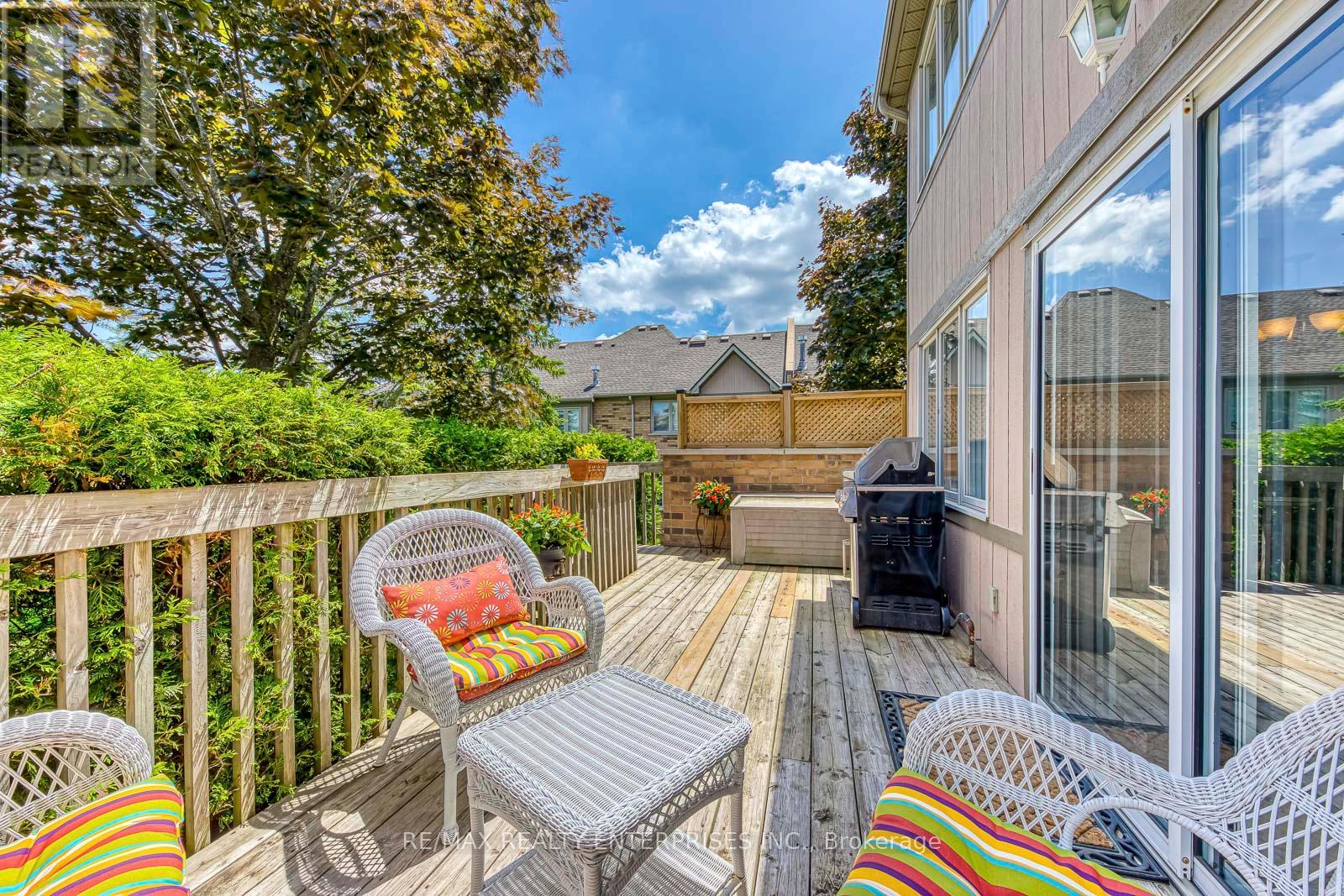 Photo 38 of 25 5658 Glen Erin Drive, Mississauga ON