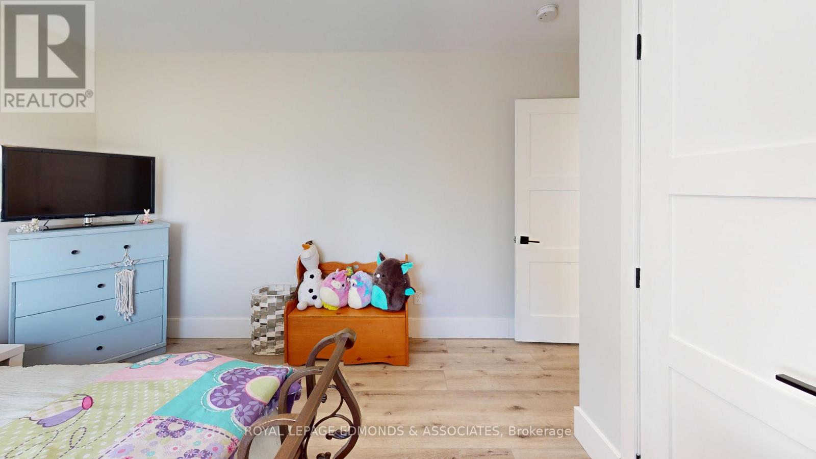 Photo 36 of 12 Cardel Street, Whitewater Region ON
