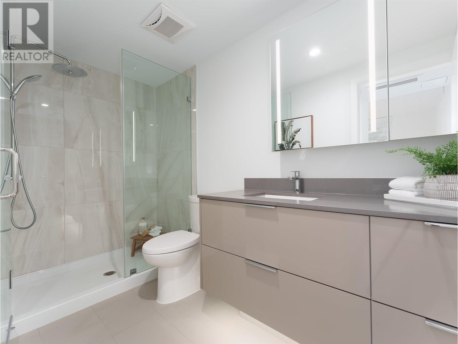314 1471 HUNTER STREET, North Vancouver
