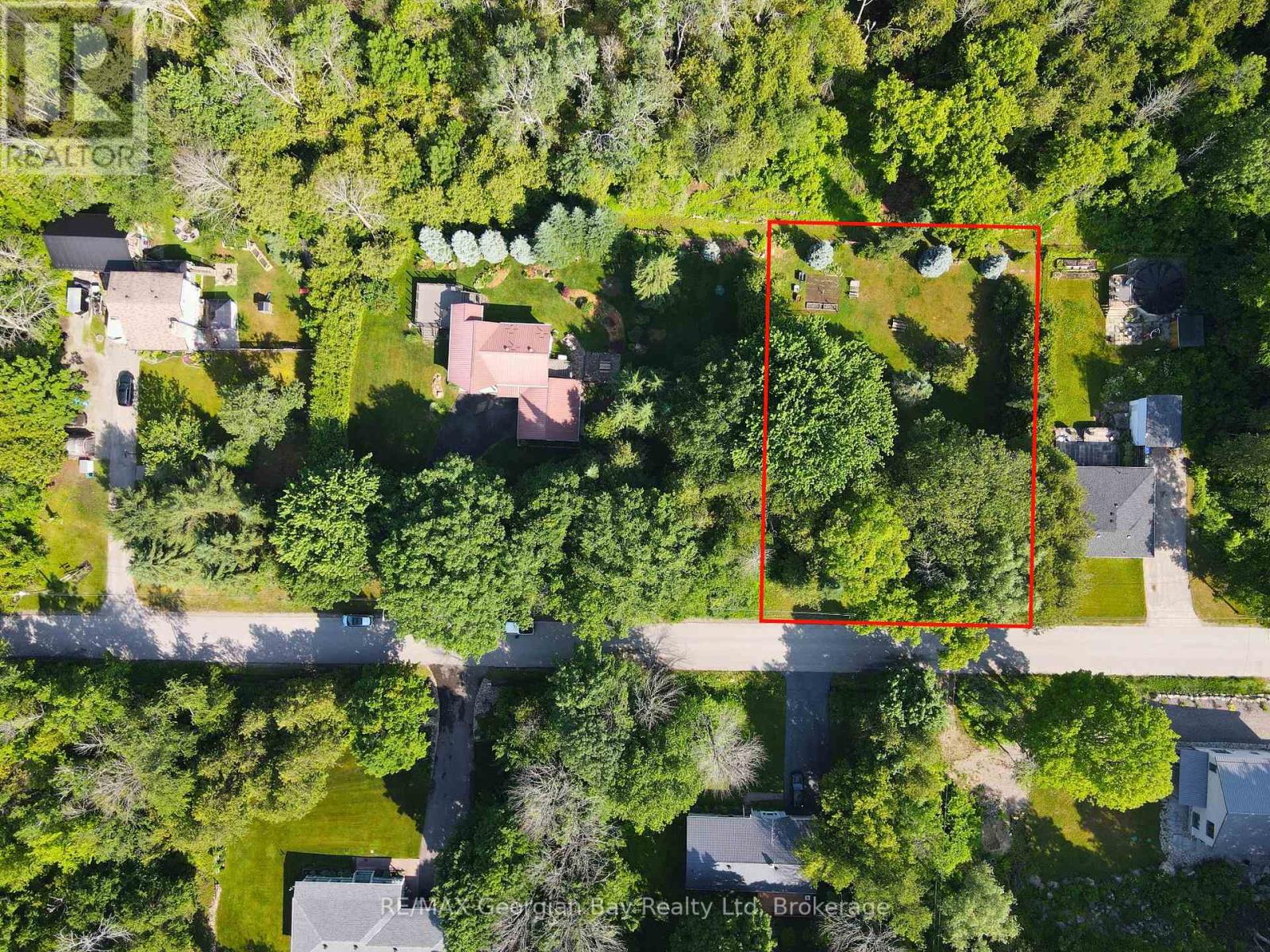 Photo 7 of 158 Albin Road, Tay ON
