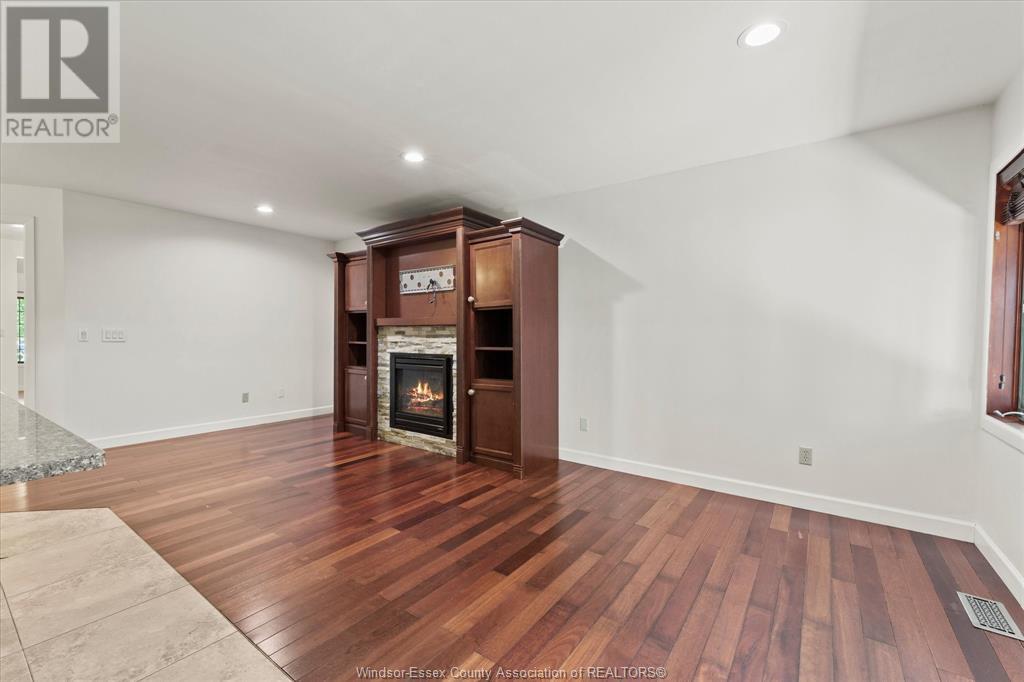 Photo 18 of 1387 Crosswinds Drive, Lakeshore ON