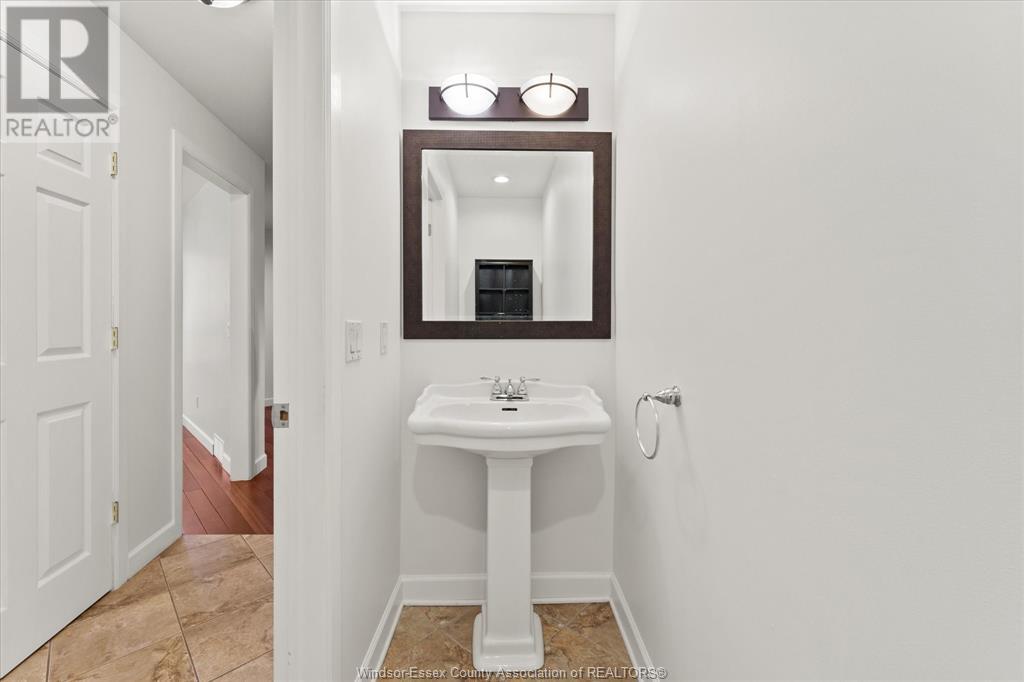 Photo 19 of 1387 Crosswinds Drive, Lakeshore ON