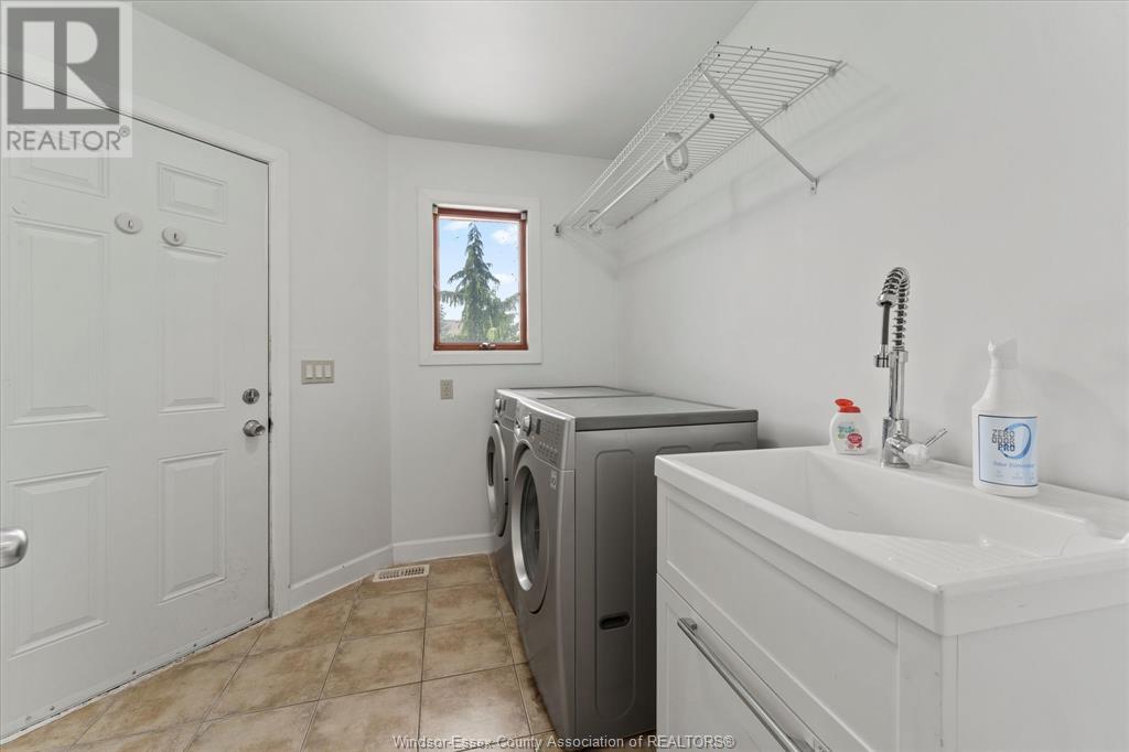 Photo 20 of 1387 Crosswinds Drive, Lakeshore ON