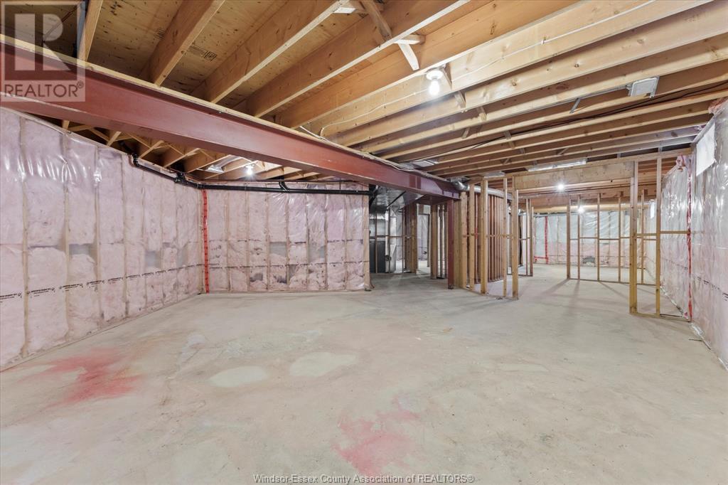 Photo 33 of 1387 Crosswinds Drive, Lakeshore ON