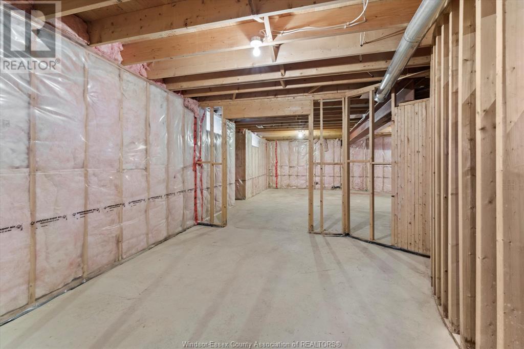Photo 31 of 1387 Crosswinds Drive, Lakeshore ON