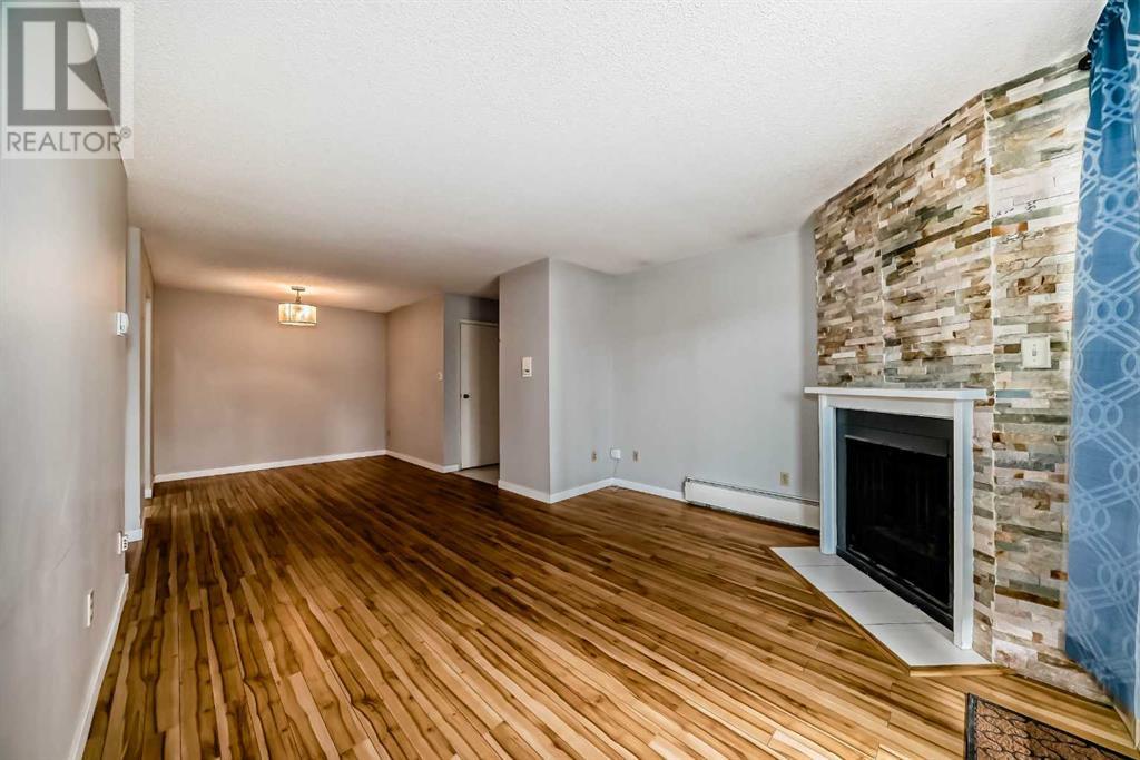 Single Family House for Sale in   Southampton Drive SW Southwood Calgary 