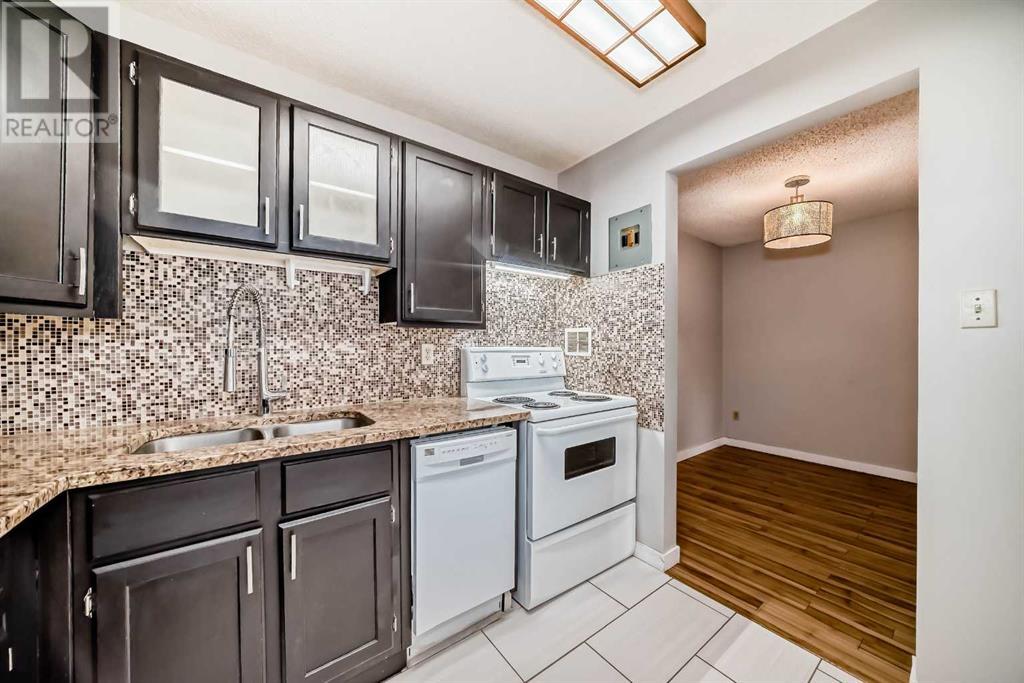 Single Family House for Sale in   Southampton Drive SW Southwood Calgary 