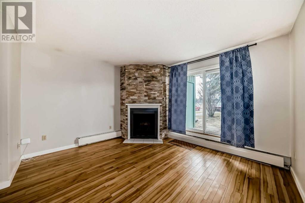 Single Family House for Sale in   Southampton Drive SW Southwood Calgary 