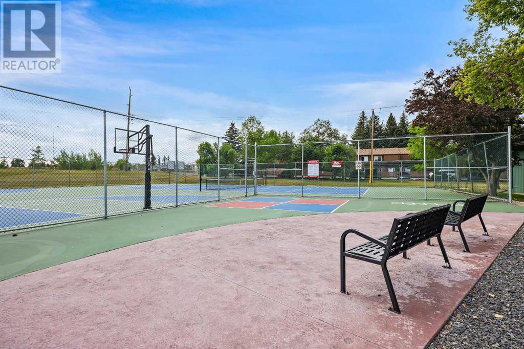 Single Family House for Sale in   Southampton Drive SW Southwood Calgary 