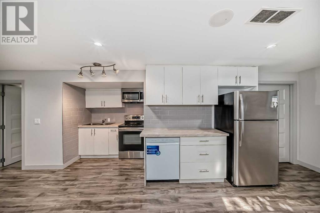 Single Family House Bungalow for Sale in  Olympia Drive SE Ogden Calgary 