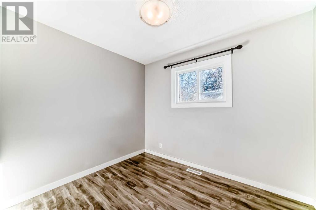 Single Family House Bungalow for Sale in  Olympia Drive SE Ogden Calgary 