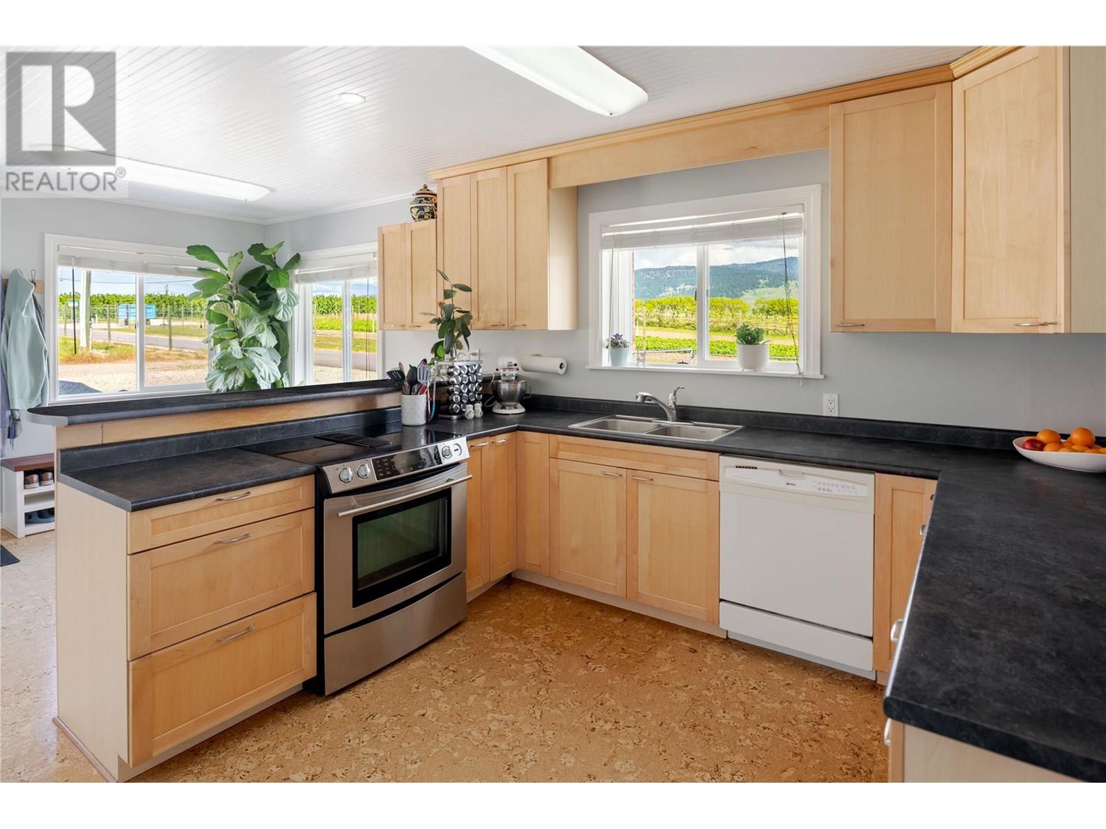  10484 Seaton Road, Lake Country
