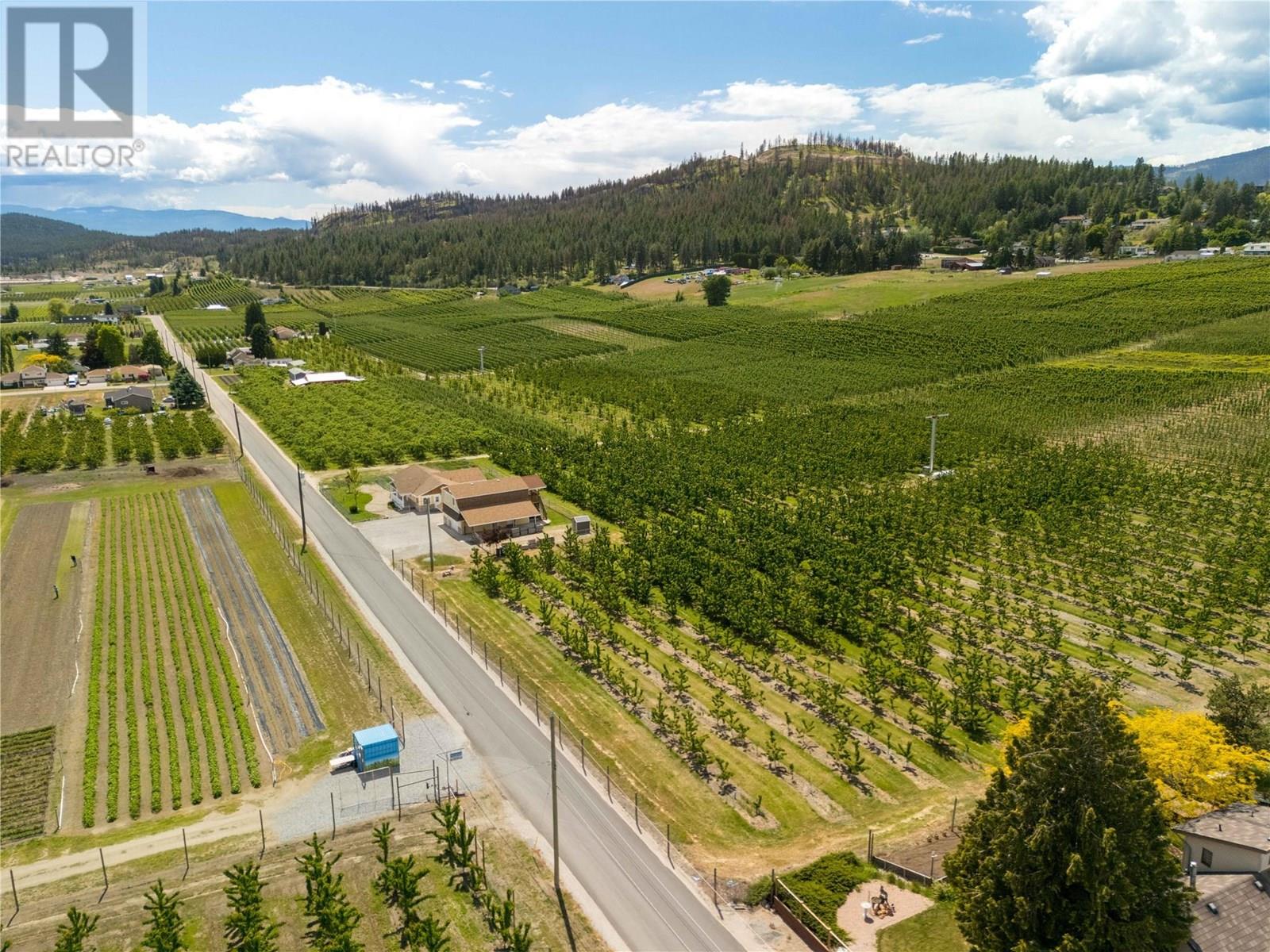  10484 Seaton Road, Lake Country