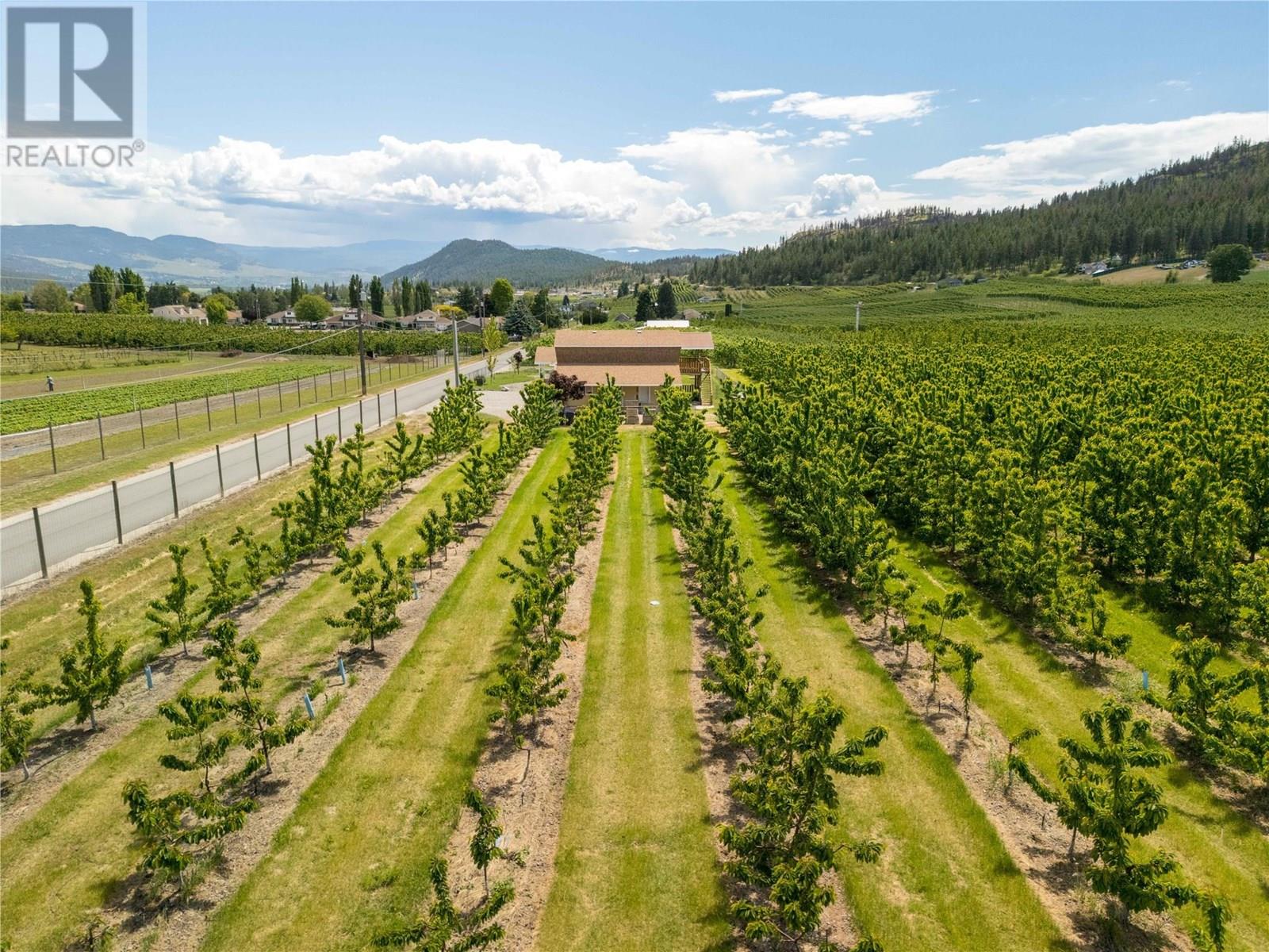  10484 Seaton Road, Lake Country