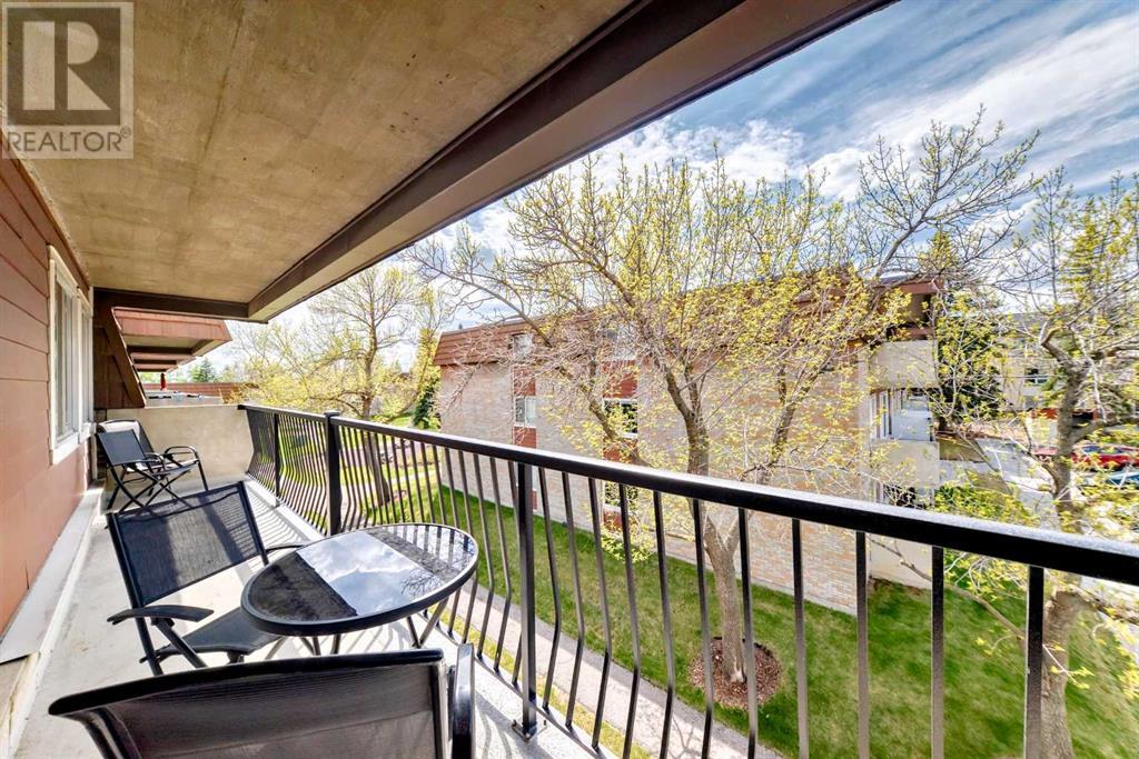 Single Family House for Sale in A  Heritage Drive SE Acadia Calgary 