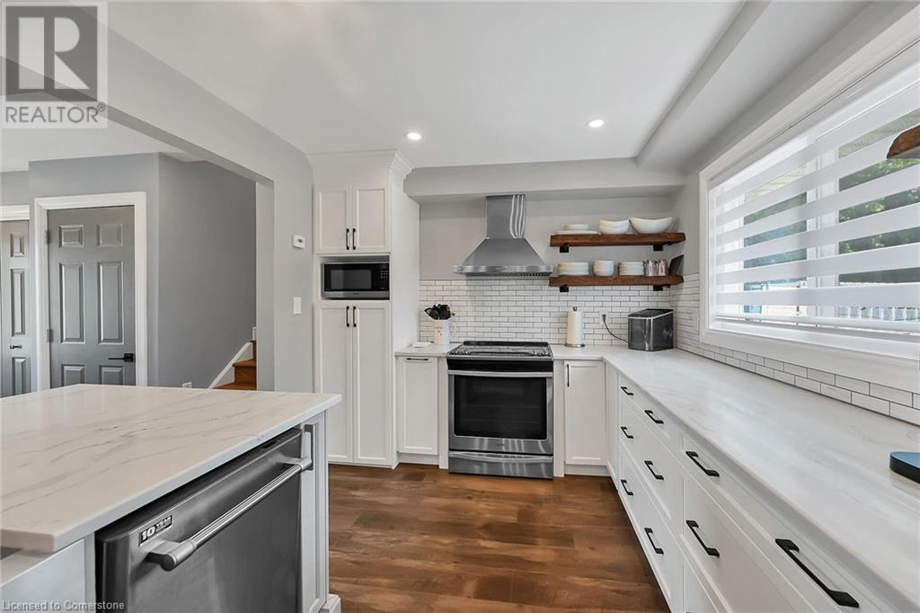 Photo 7 of 4351 Glancaster Road, Mount Hope ON