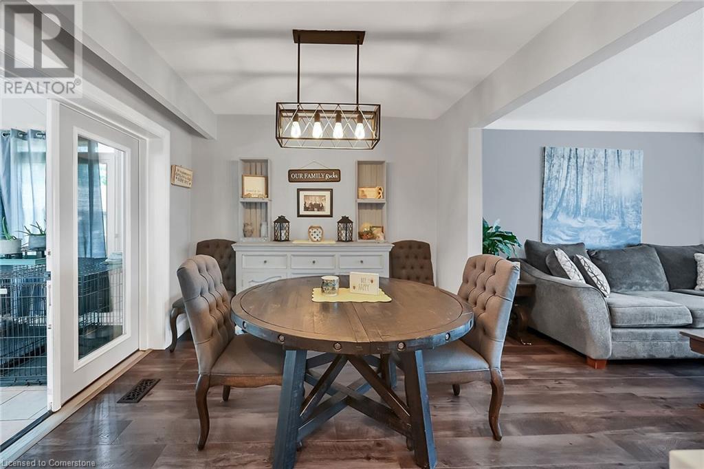 Photo 5 of 4351 Glancaster Road, Mount Hope ON