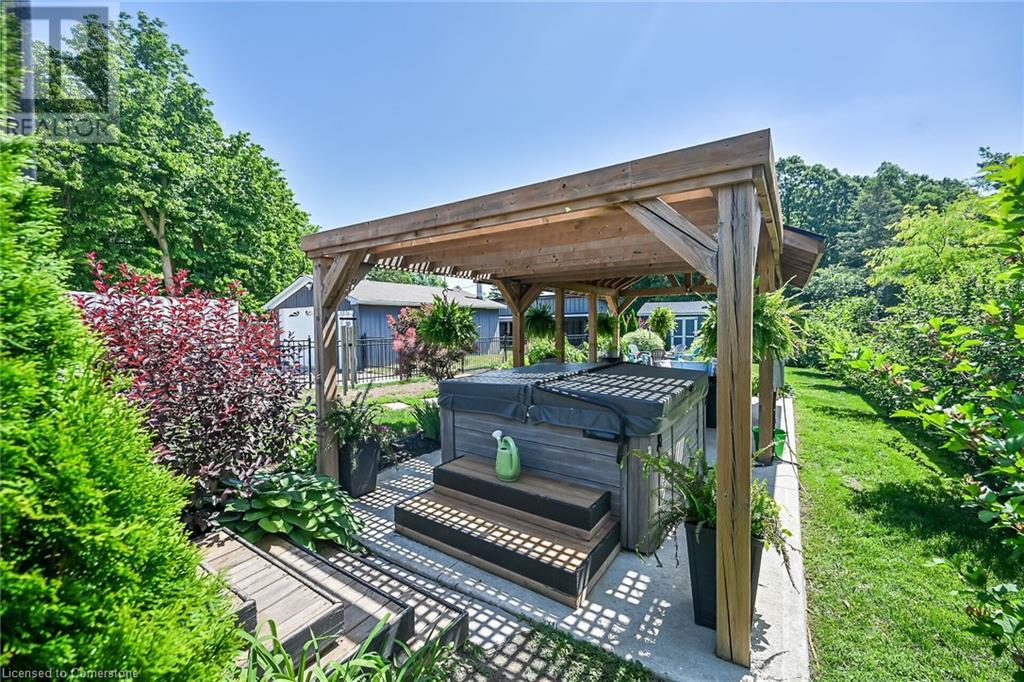 Photo 8 of 4351 Glancaster Road, Mount Hope ON